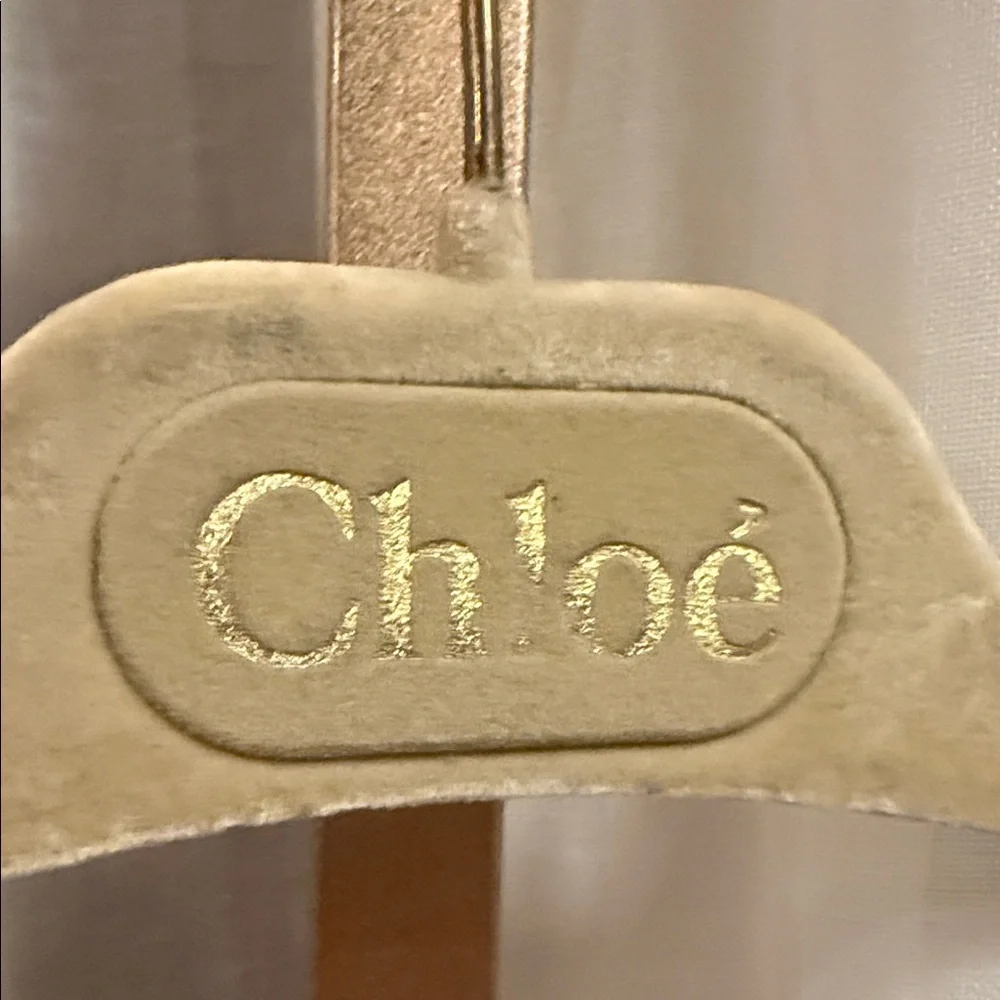 Chloe  Wardrobe Hanger